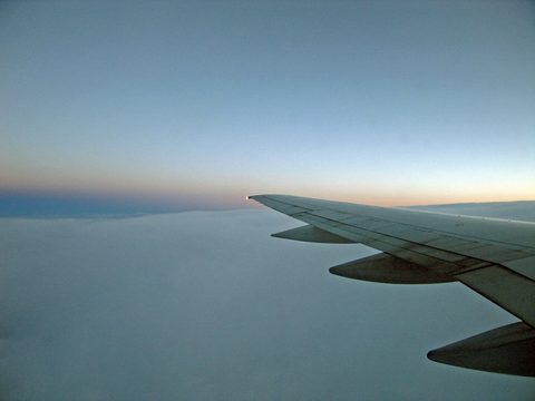 plane horizon