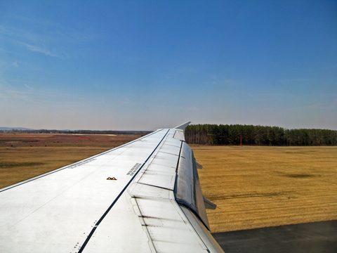 plane horizon